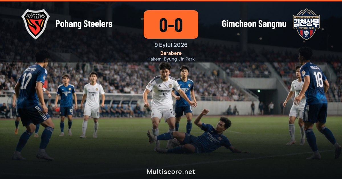 Pohang Steelers ve Gimcheon Sangmu futbolcuları maç sırasında
