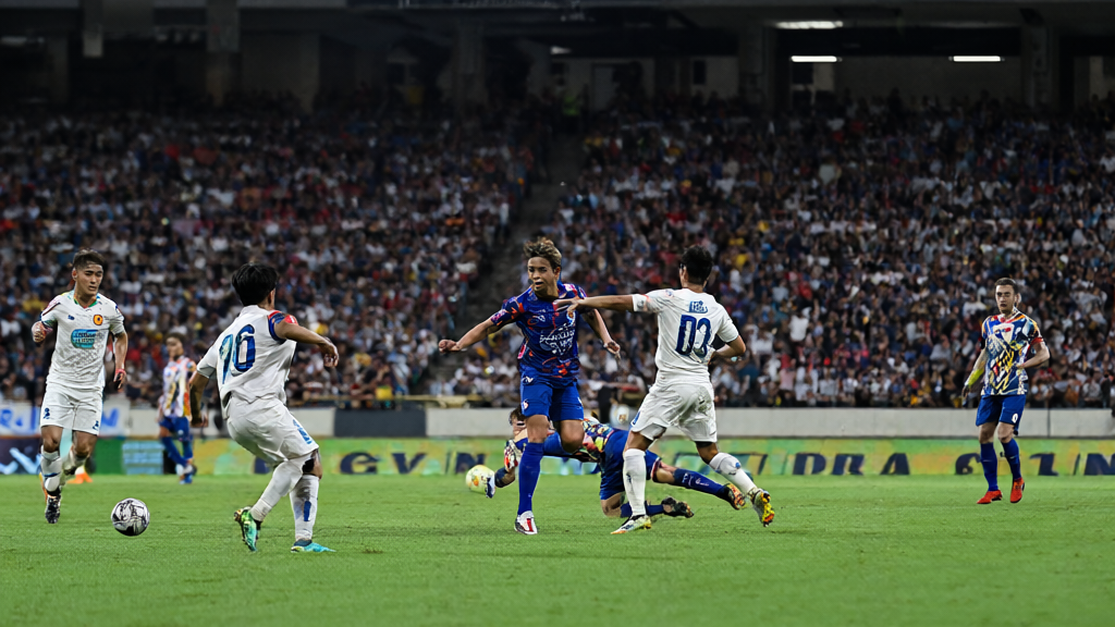Sông Lam Nghệ An - Công An Hồ Chí Minh V-League maçı önü