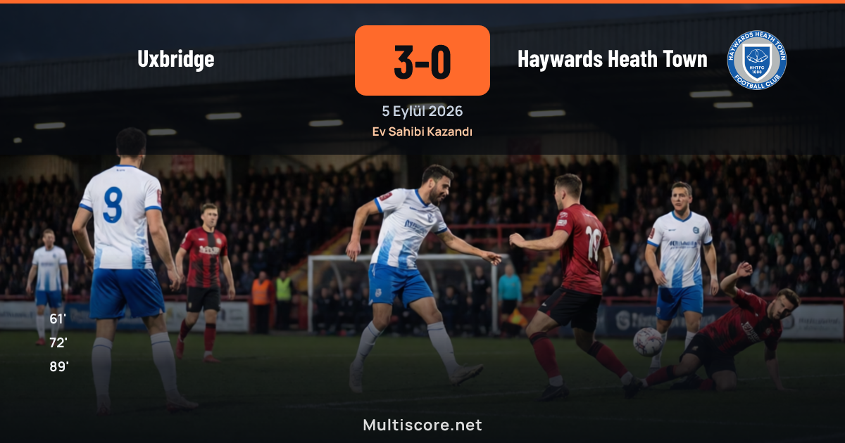 Uxbridge ve Haywards Heath Town futbolcuları FA Cup maçında