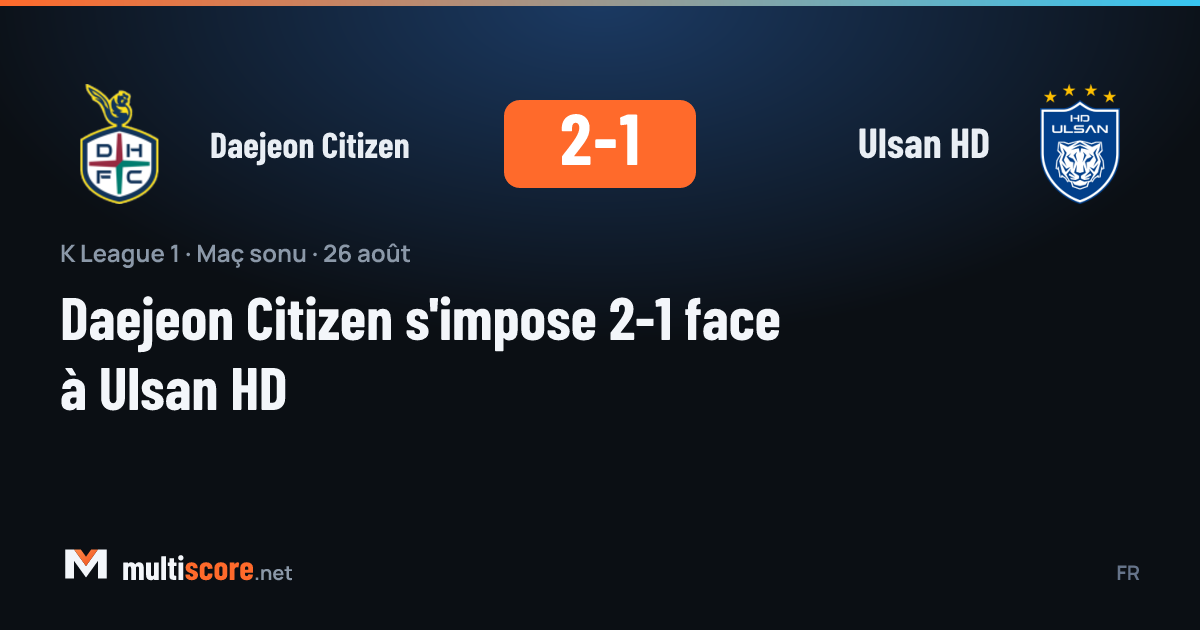 Daejeon Citizen ve Ulsan HD oyuncuları K League 1 maçında mücadele ediyor
