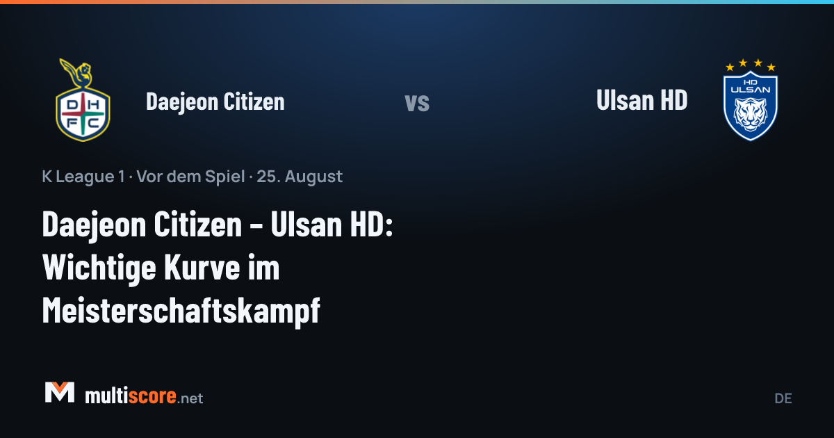 Daejeon Citizen ve Ulsan HD oyuncuları K League 1 maçı öncesi saha içinde