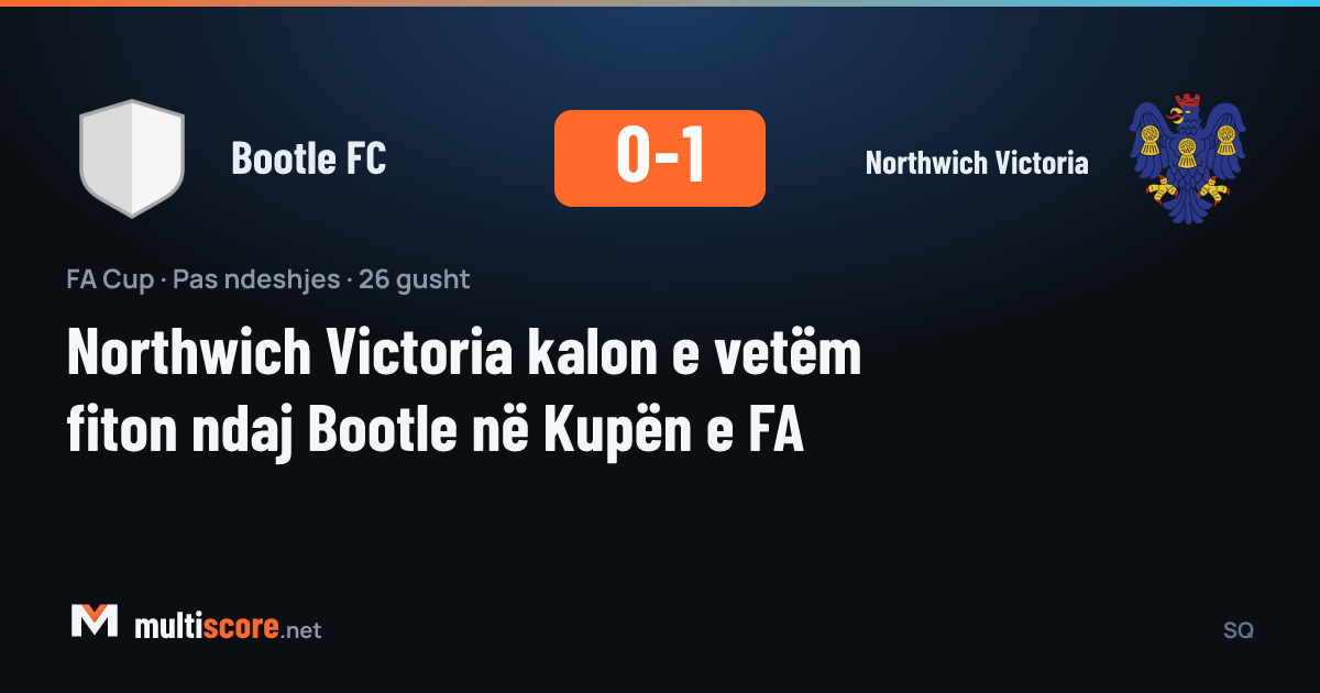 Bootle FC ve Northwich Victoria arasındaki FA Cup maçından bir görünüm