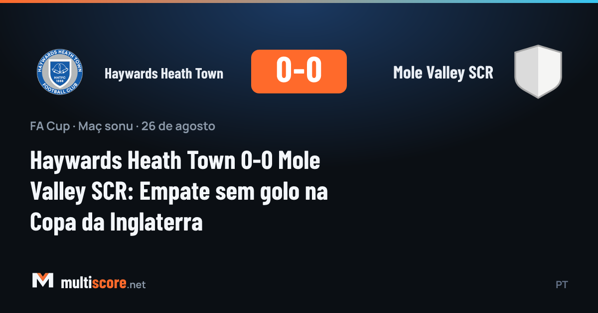 Haywards Heath Town ve Mole Valley SCR futbolcuları FA Cup maçında mücadele ediyor