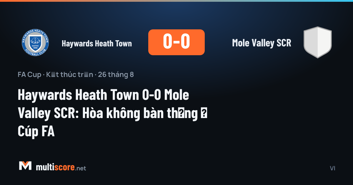 Haywards Heath Town ve Mole Valley SCR futbolcuları FA Cup maçında mücadele ediyor