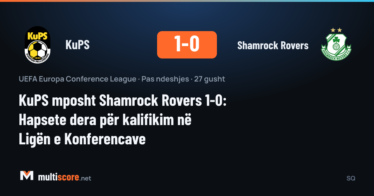 KuPS ve Shamrock Rovers oyuncuları Konferans Ligi maçında mücadele ediyor