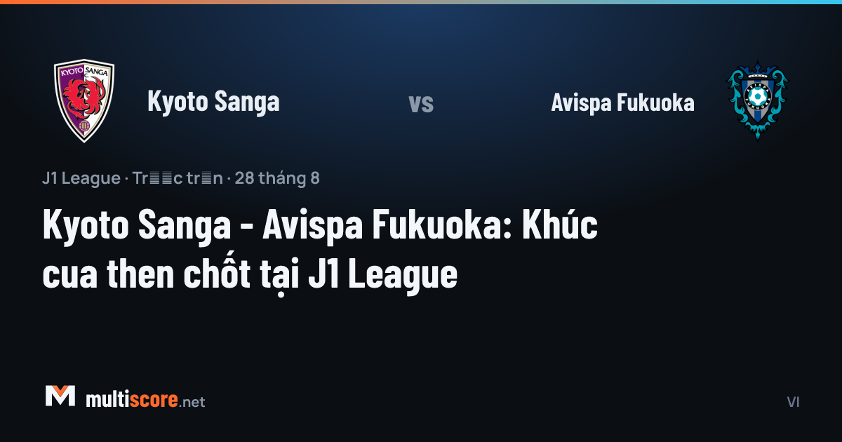 Kyoto Sanga ve Avispa Fukuoka oyuncuları J1 League maçında mücadele ederken