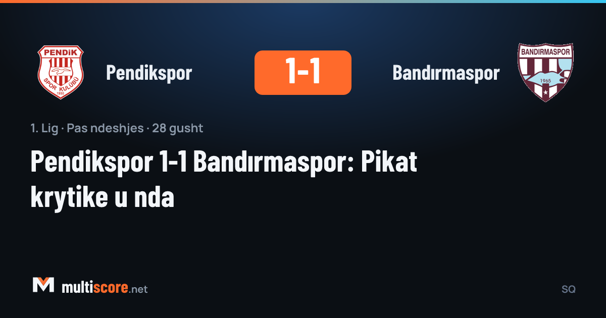 Pendikspor ve Bandırmaspor futbolcuları mücadele sırasında