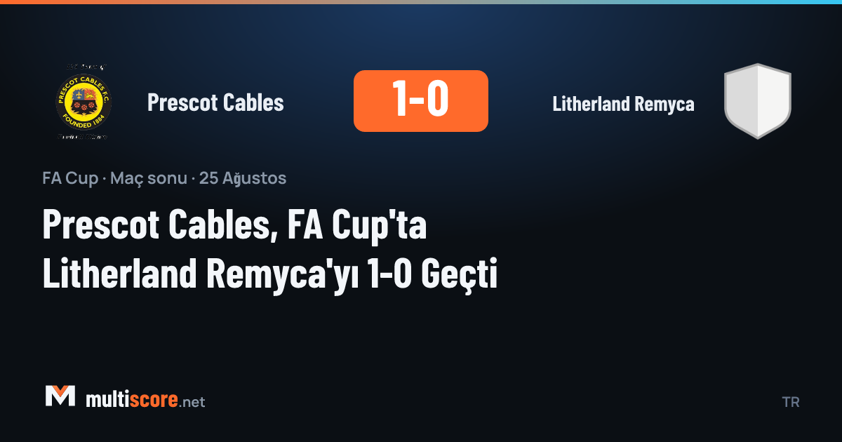 Prescot Cables ve Litherland Remyca oyuncuları FA Cup maçında mücadele ediyor