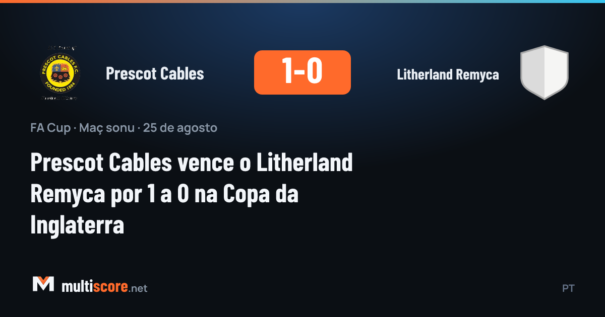 Prescot Cables ve Litherland Remyca oyuncuları FA Cup maçında mücadele ediyor