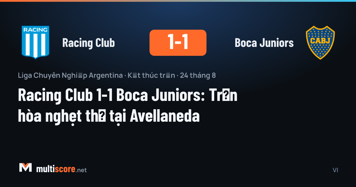 Racing Club ve Boca Juniors oyuncuları top mücadelesinde