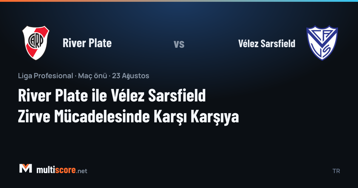 River Plate ve Vélez Sarsfield oyuncuları top için mücadele ediyor
