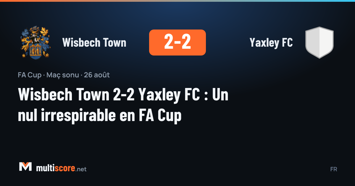 Wisbech Town ve Yaxley FC oyuncuları FA Cup maçında mücadele ediyor