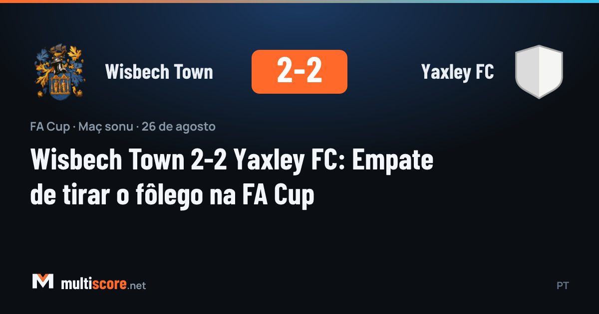 Wisbech Town ve Yaxley FC oyuncuları FA Cup maçında mücadele ediyor